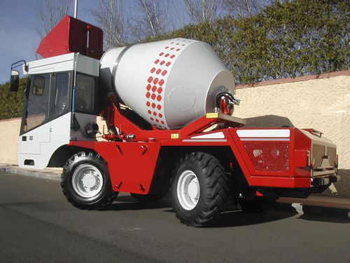 Diesel-Autobetonmischer - PREMIER - 3 - Partindus - für Baustelle / Tier 3