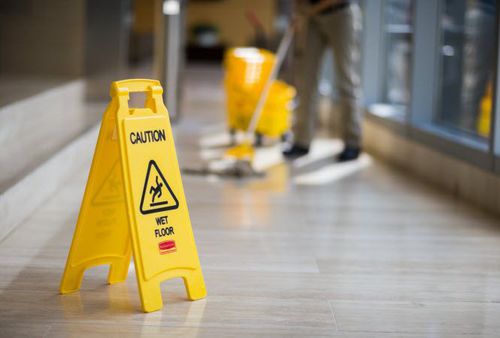 Sicherheitsbeschilderung - "CAUTION WET FLOOR" SIGN - Rubbermaid Commercial Products