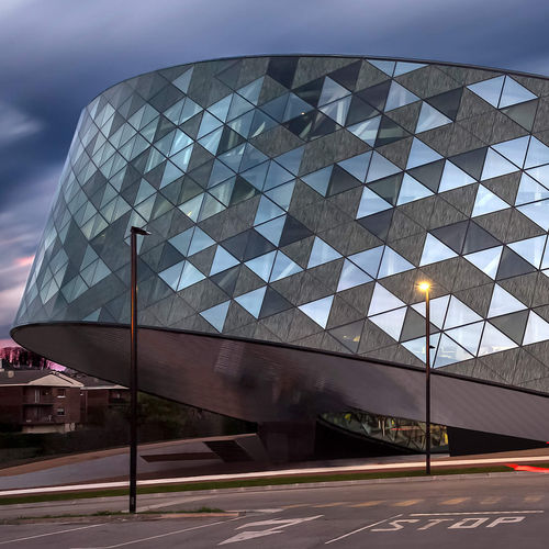 Glas-Fassadenverkleidung - UMETALGLASS - Umetal - bedruckt / Laminat / transparent