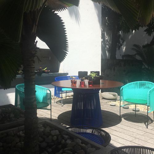 Moderner Esstisch - CARIBE - ames - Stahl / Kunststoff / rund