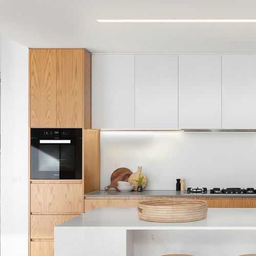 Beleuchtungsprofil für Aufbau - P017 - 9010 novantadieci - LED / dimmbar / modular