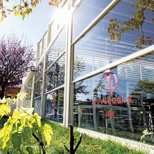 Glas-Windschutzwand - TRIPLE MOTION  - BYART GROUP - für Gewerbegebrauch