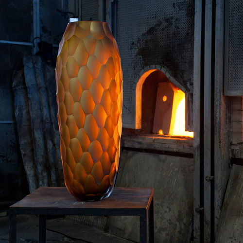 Moderne Vase - BATTUTI - Alberto Dona - geblasenes Glas / handgefertigt / orange