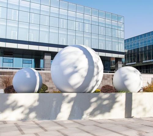 Glasfaser-Skulptur - LARGE SPHERES - PLANTERS UNLIMITED - für Außenbereich / für öffentliche Bereiche