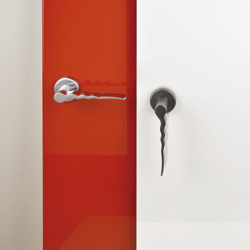 Türgriff - FLOW R6 - Ento - verchromter Messing / modern / für Privatgebrauch
