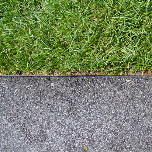 Randstein für Garten - ASPHALTEDGE - Permaloc - Aluminium / L-förmig / schwarz