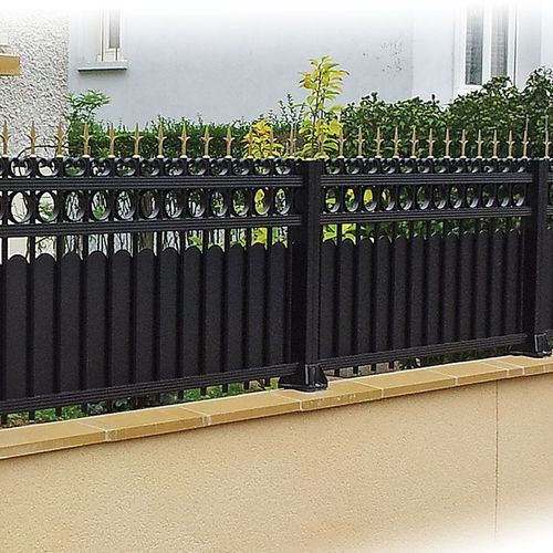 Zaun mit Stangen - ALBINONI - KSM PRODUCTION - Garten / Aluminium / modern