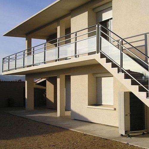 Aluminium-Geländer - BERING - KSM PRODUCTION - Glasplatten / mit Stangen / für Außenbereich