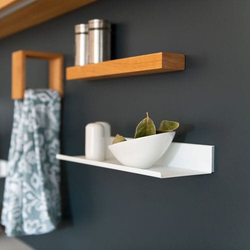 Wandmontiertes Regal - C30 • basic - 3S design - minimalistisch / pulverbeschichteter Stahl / für Büro