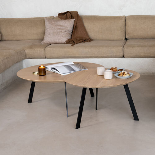 Moderner Couchtisch - Co  - Studio H&K B.V. - Eiche / HPL / Gestell aus Metall