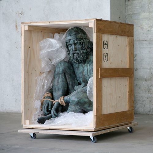 Holzskulptur - Box n° 2 - Bronzo di Riace, 2016 - San Polo Art Gallery | Contemporary Art & Design i - aus Jesmonite / handgefertigt / Made in Italy
