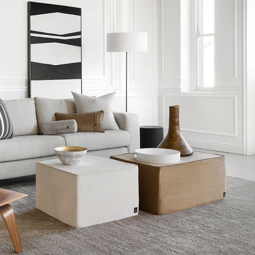 Moderne Ottomane - LARGE  - https://www.vetsak.com - Samt / quadratisch / Polster