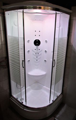 Hydromassagekabine für Eckeinbau - EXTRA - hydrobs - beleuchtet / Glas / Chrom