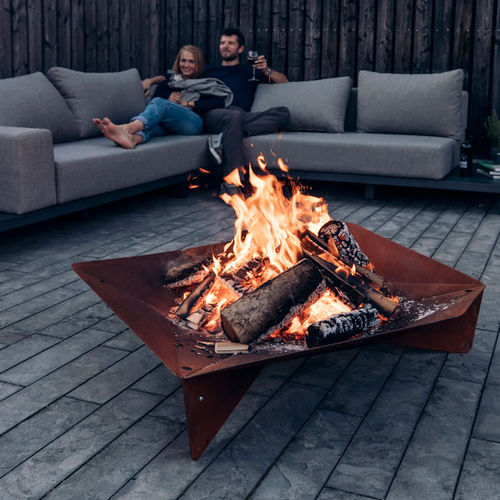 Garten-Feuerstelle / Holz - TRIPLE - HÖFATS - Stahl / mit Grill