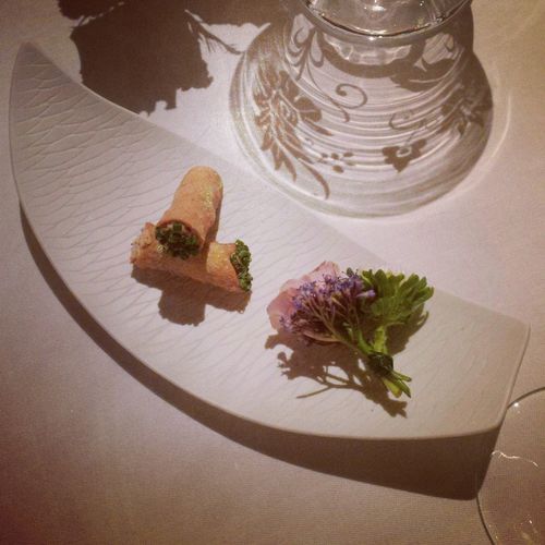 Präsentierteller - DUNES - Jacques Pergay - gebogen / Limoges-Porzellan / für Gourmetrestaurant