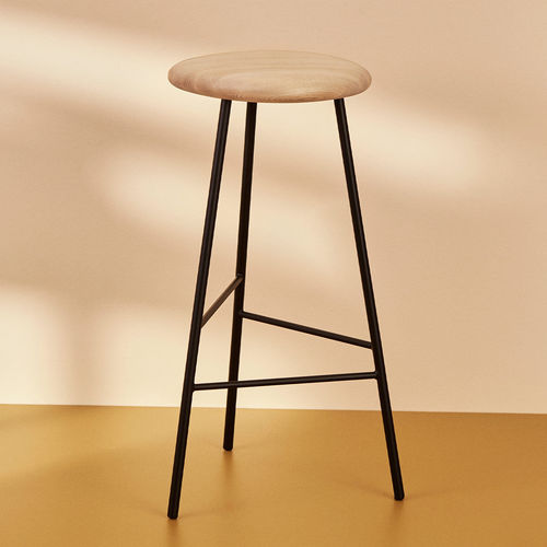 Moderner Barhocker - PEBBLE - Warm  Nordic - Eiche / Gestell aus pulverbeschichtetem Stahl / für Küche