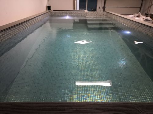 Schwimmbecken für Außenbereich - NORWAY AA - Tilestone Pools one piece tiled pools - für den Innenraum / erdverlegt / Beton