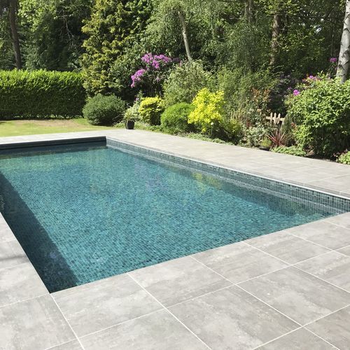Einteiliges Schwimmbecken - PARAMOUNT SPLIT - Tilestone Pools one piece tiled pools - maßgefertigt / für Außenbereich / für Wellnesscenter