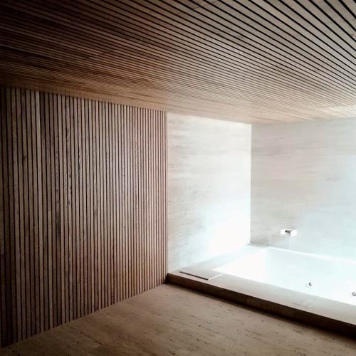 Holz-Verblendplatte - wooden wall /cladding panel - SURCO interiors - verklebt / zum Vernageln / für neuen Unterbau