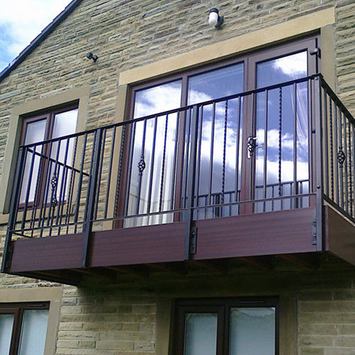 Balkon mit Stangen - SJZ SHANZHENG CO., LTD - Schmiedeeisen
