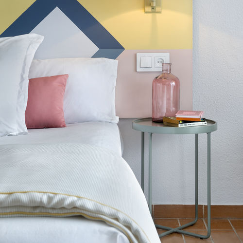 Moderner Beistelltisch - DENYS - Casual Home & Contract - Eiche / Buche / melaminbeschichtet