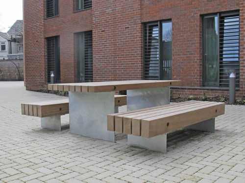 Moderner Picknicktisch - FORDHAM  - Furnitubes - Iroko / galvanisiertem Stahl / rechteckig