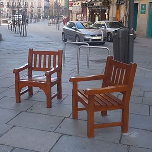 Traditioneller Sessel für den urbanen Raum - GOTEBORG  - Woodscape. - Holz / für öffentliche Bereiche