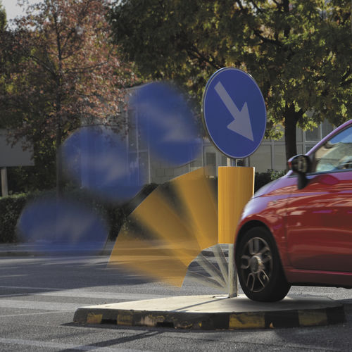 Mast für Verkehrszeichen - ROBINSON90 - SAEDI Ltd - Stahl / elastisch / für Parkplätze