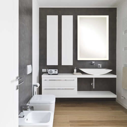 Wandmontierter Spiegel für Badezimmer - SIDELIGHT - Top Light GmbH & Co. KG. - für Gewerbegebrauch / modern / rechteckig