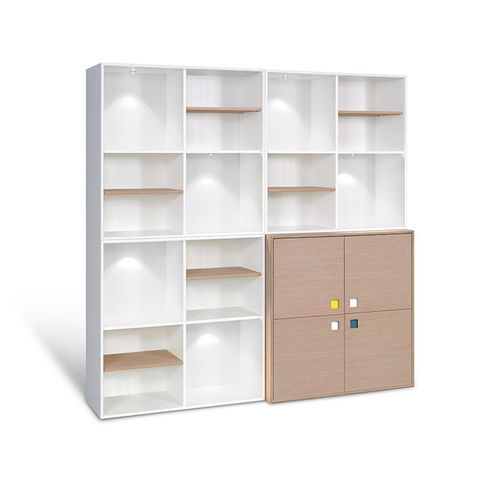 Hohes Bücherregal - CHOICE - PBJ Design House - modern / Eiche / Nussbaum