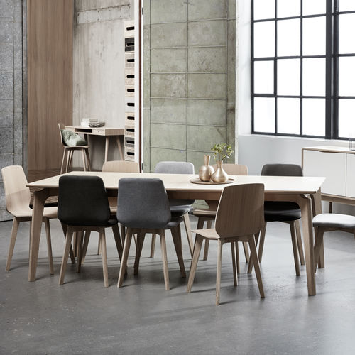 Moderner Esstisch - EDGE - PBJ Design House - Eiche / Nussbaum / Massivholz
