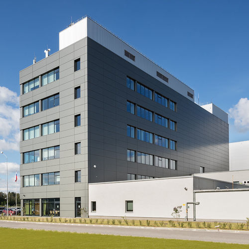 Kassetten-Fassadenverkleidung - SIEMENS SGTT - ALUCOBOND - Aluminium / Verbundwerkstoff / zum Einrasten