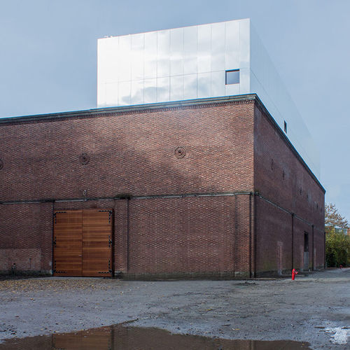 Paneel-Fassadenverkleidung - BALENMAGAZIJN - ALUCOBOND - Aluminium / Verbundwerkstoff / zum Einrasten