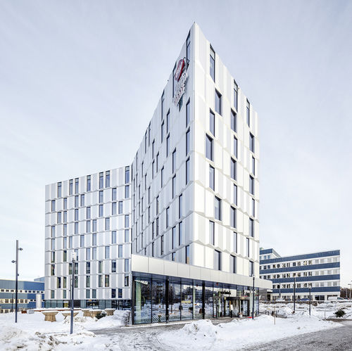 Kassetten-Fassadenverkleidung - GROW HOTEL - ALUCOBOND - Verbundwerkstoff / Aluminium / zum Einrasten