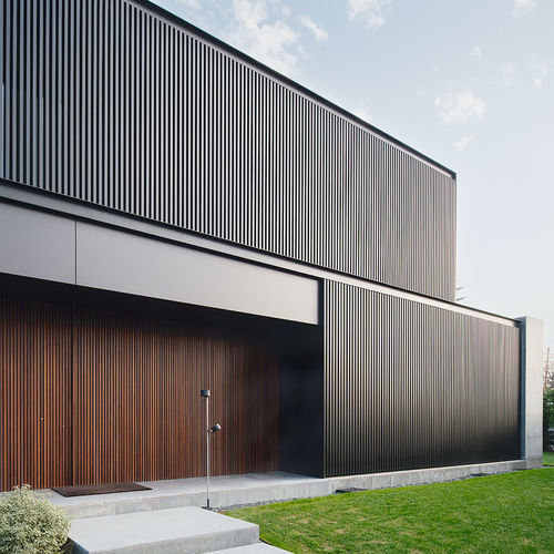 Aluminium-Verblendplatte - ALUCOBOND® PLUS - ALUCOBOND - Verbundwerkstoff / Außen / für Fassaden