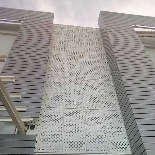 Perforiertes Metallblech - MCT-G004 - M-City Aluminum Co., Ltd. - Aluminium / für Fassadenverkleidung / mit kreisförmigen Löchern