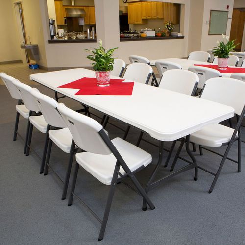 Moderner Tisch - 80299G - Lifetime - HDPE / Gestell aus heißlackiertem Stahl / rechteckig
