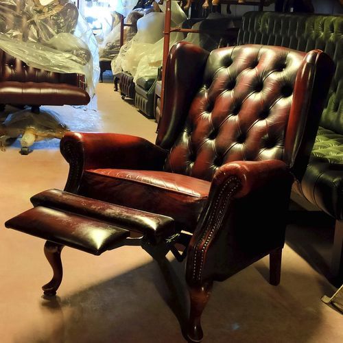 Chesterfield-Sessel - VINTAGE  - Harleq - Leder / mit Fußstütze / schrägstellbar