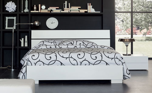 Doppelbett - VANQUISH - OGGIONI - modern / Bettkasten / lackiert