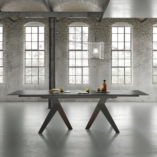Moderner Tisch - FLY - ZAMAGNA ITALIA - Massivholz / Natureiche / Glas