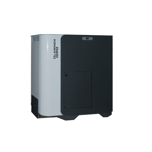 Wasserführender Kaminofen / Pellet - TERMOBOILER OMNIA COMPACT 27 - Laminox S.r.l. - 6 kW / 20 kW...50 kW / modern