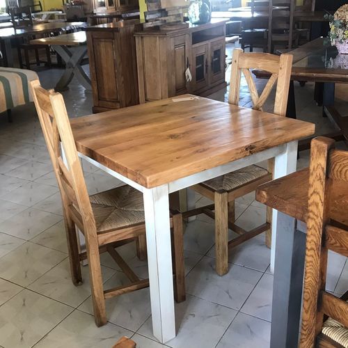 Moderner Bistrotisch - T-47 - El roure vell - Eiche / Gestell aus Eiche / quadratisch