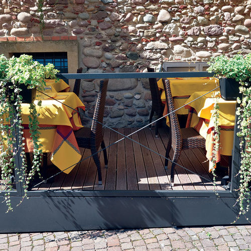 Metallgeländer - Slim - Eredi di Pozza, IL PARCO - mit Stangen / für Außenbereich / für Terrasse