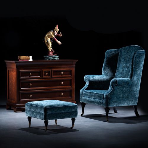Klassischer Fußschemel - LOUIS - Ziemann Home Design - Stoff / Holz / für den Innenraum