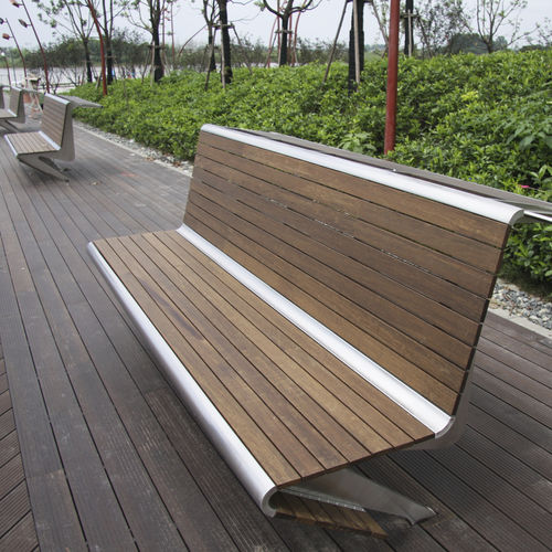 Bank für den öffentlichen Raum / Design - XL - dasso - Massivholz / Tropenholz / Bambus