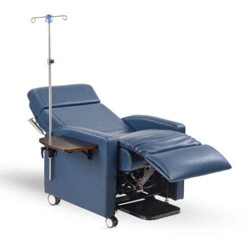 Medizinischer Sessel / Leder - Esthetica Spa and Salon Resources Private Limited - abperlendes Gewebe / pulverbeschichteter Stahl / auf Rollen