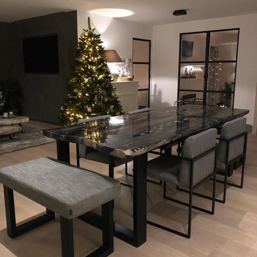 Moderner Couchtisch - PETRIFIED WOOD AND CHASSIS - Defleure Home Collection - versteinertes Holz / Gestell aus Eisen / oval