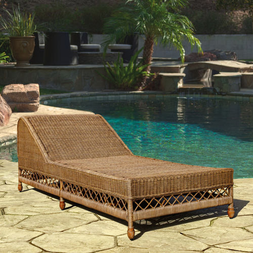 Moderne Sonnenliege - AUGUST - Defleure Home Collection - Rattan / für Gewerbegebrauch