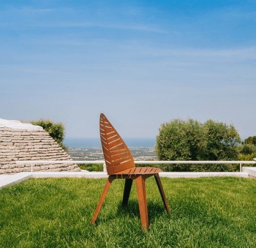 Stuhl / originelles Design - LILA - Trackdesign - für Garten / COR-TEN®-Stahl / Gestell aus Metall