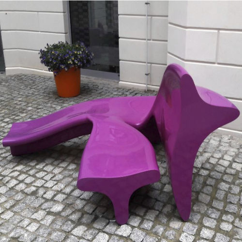 Bank für den öffentlichen Raum / originelles Design - CITY ALPHABET F - Astrini Design - Verbundwerkstoff / mit Rückenlehne